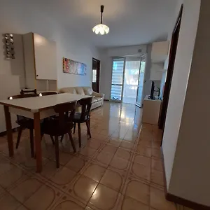 Appartamento Casa Irene, Luni